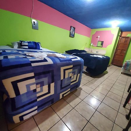 Hotel Kasa Kamelot Quetzaltenango Zewnętrze zdjęcie