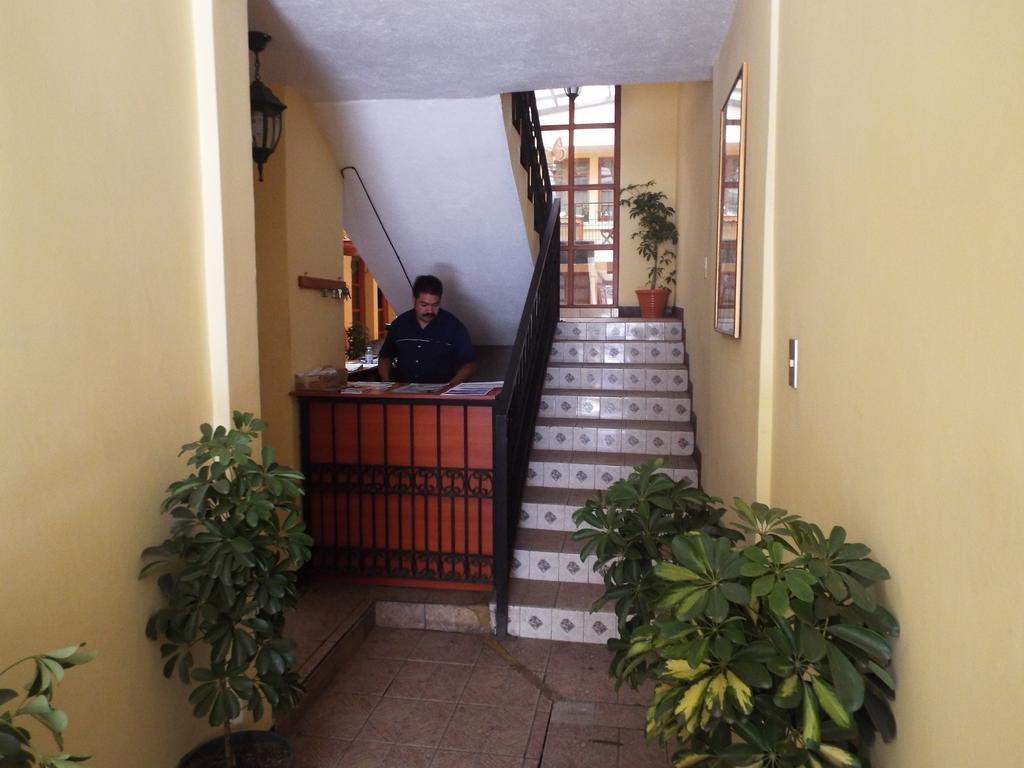 Hotel Kasa Kamelot Quetzaltenango Zewnętrze zdjęcie