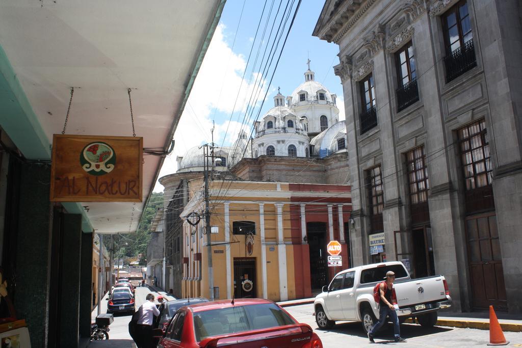 Hotel Kasa Kamelot Quetzaltenango Zewnętrze zdjęcie