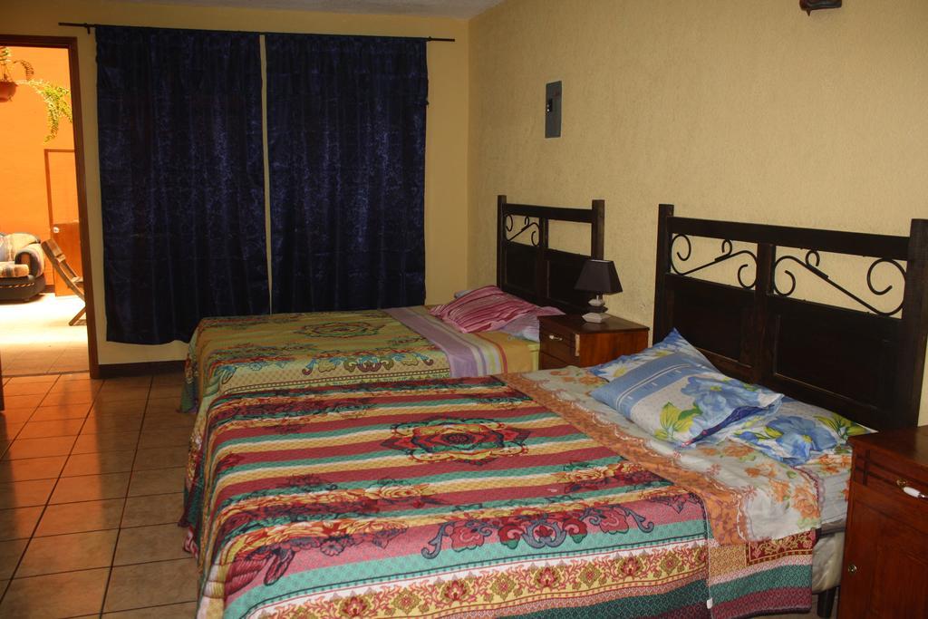 Hotel Kasa Kamelot Quetzaltenango Zewnętrze zdjęcie