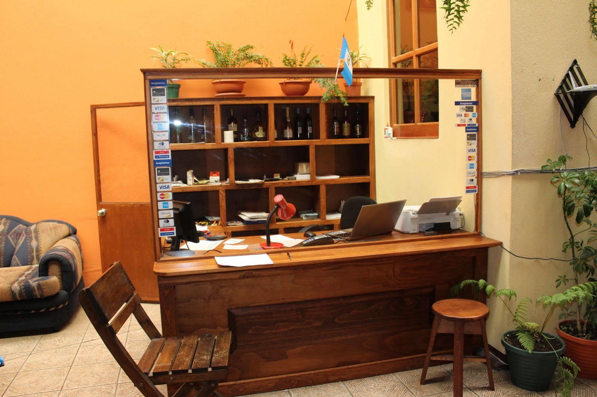 Hotel Kasa Kamelot Quetzaltenango Zewnętrze zdjęcie