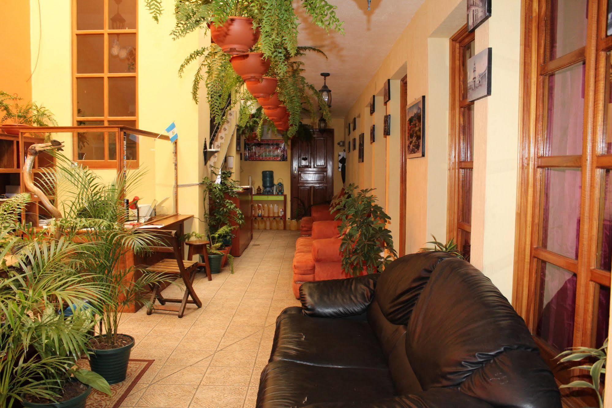 Hotel Kasa Kamelot Quetzaltenango Zewnętrze zdjęcie